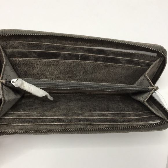 MICHAEL KORS Dark Gray Quilted Leather Wallet - Picture 3 of 5